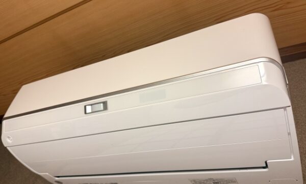エアコンのガスチャージ