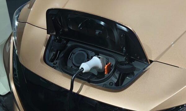 電気自動車充電器設置工事